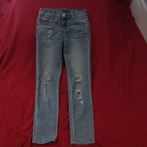 Girls distressed skinny jeans